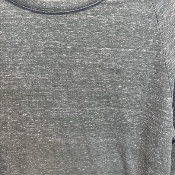 American Eagle Outfitters Heathered Green Tee - Picture 2 of 4